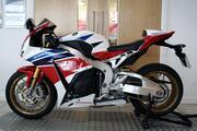 Picture 2 - 2014 Honda CBR1000RR SP Fireblade, HRC Colours, 4243 Miles, Rare motorbike