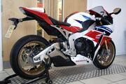 Picture 4 - 2014 Honda CBR1000RR SP Fireblade, HRC Colours, 4243 Miles, Rare motorbike