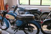 Picture 10 - BSA 1960 fully restored 175cc beautiful example private heated showroom display motorbike