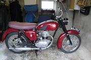 Picture 6 - 1962 BSA C15 250cc Maroon Motorcycle motorbike