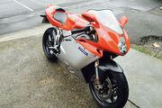 Picture 3 - MV Agusta 750F4 S, 2000, very clean standard example motorbike