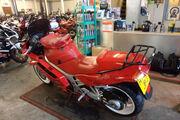 Picture 4 - Honda VFR750 F 1991 motorbike