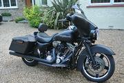 Picture 3 - 2011 Harley-Davidson FLHX Street Glide 1690 Black motorbike