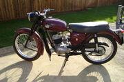 Picture 2 - BSA Bantam D7 175cc Super motorbike