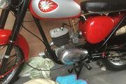 Picture 2 - Fully rebuilt 1962 D7 BSA Bantam in very good condition – starts easily, rides well motorbike