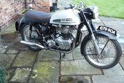 Picture 2 - Norton Model 99 Dominator motorbike