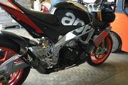 Picture 2 - Aprilia Tuono V4 1100 Factory motorbike