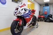 Picture 9 - 2008/2014 Spec Honda CBR1000RR 998cc Fireblade (HRC) Supersport motorbike