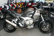 Picture 3 - Honda VFR1200X Crosstourer ABS. Camo SE Colours. Stunning Bike motorbike