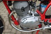Picture 3 - MV Agusta 350S motorbike