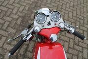 Picture 5 - MV Agusta 350S motorbike