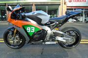 Picture 3 - 2015 Honda Fireblade SP CBR1000, 111 miles, thousands spent motorbike