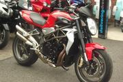 Picture 2 - MV Agusta Brutale 990R 2014 motorbike