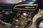 Picture 5 - Honda CB750 FOUR K4 - absolutely beautiful throughout motorbike