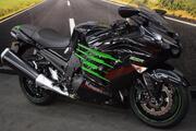 Picture 3 - Kawasaki ZZR1400 Special Edition, Stunning Condition, Datatool Alarm motorbike