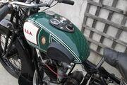 Picture 3 - Vintage 1932 BSA Sloper 500cc OHV 4-speed, deluxe model motorbike