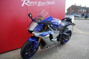 Picture 8 - Yamaha YZF R1 Excellent Condition, Only £13999 motorbike