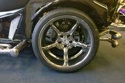 Picture 9 - 2015 Boom Mustang Family Trike Black motorbike