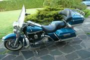 Picture 5 - 2001 Harley-Davidson FLHR Turquoise & White motorbike