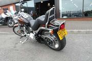 Picture 6 - 2009 Harley-Davidson Softail Custom motorbike