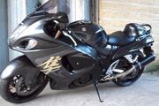 Picture 7 - Suzuki GSX1300RK8 motorbike