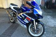 Picture 5 - 2003 Suzuki GSXR600K3 in blue motorbike