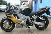 Picture 4 - 1999 Honda CBR600 FX motorbike