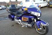 Picture 2 - Honda Goldwing GL1800 ABS American spec, illusion blue with over £2000 of extras motorbike