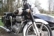 Picture 8 - Royal Enfield Bullet Classic Chrome with Watsonian Manx Sidecar motorbike
