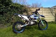 Picture 4 - Husaberg TE250-300 motorbike