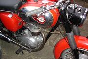Picture 6 - BSA C15 Motorcycle motorbike