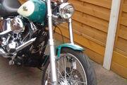 Picture 2 - Harley-Davidson FXSTC Softail Custom 1584, Turquoise & Cream, 2009 motorbike