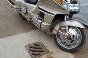 Picture 2 - Honda Goldwing GL1500 Trike motorbike