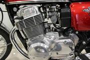 Picture 3 - Honda CB750 FOUR - K1 motorbike