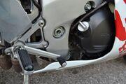 Picture 4 - 1995 Honda RVF RC45 motorbike