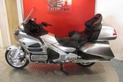 Picture 2 - 2015 '15' Honda GL1800 Goldwing Motorcycle motorbike
