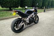 Picture 3 - Aprilia Tuono V4 motorbike