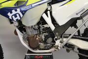 Picture 2 - 2016 Husqvarna FE450 IN Very GOOD Condition! | motorbike