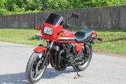 Picture 3 - 1982 Kawasaki GPZ1100B2 motorbike