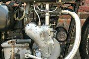 Picture 5 - 1961 Velocette Venom 500cc, matching numbers running project with V5C motorbike