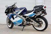 Picture 3 - 1991 Suzuki RGV250 motorbike