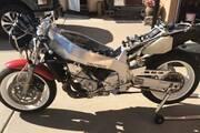 Picture 4 - 1990 Yamaha FZ motorbike