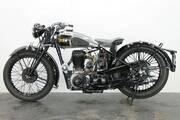 Picture 2 - BSA M20 1944 500cc 1 cylinder motorbike