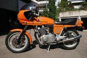 Picture 2 - Laverda 1000 Jota 120° motorbike