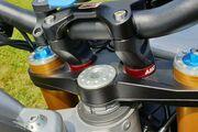 Picture 8 - Aprilia Tuono V4 Factory motorbike