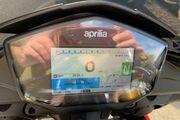 Picture 5 - 2018 Aprilia Tuono V4 1100 Factory, 2535 miles motorbike