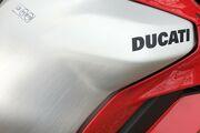 Picture 4 - 2019 Ducati Panigale V4R full titanium Akrapovic exhaust, fantastic, 138 miles motorbike