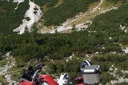 Picture 6 - BMW R1200 GS Adventure TE model with BMW aluminium paniers, topbox and Sat nav motorbike