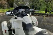 Picture 4 - 2014 Can-Am Spyder motorbike