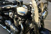 Picture 7 - 2018 Triumph Bonneville motorbike